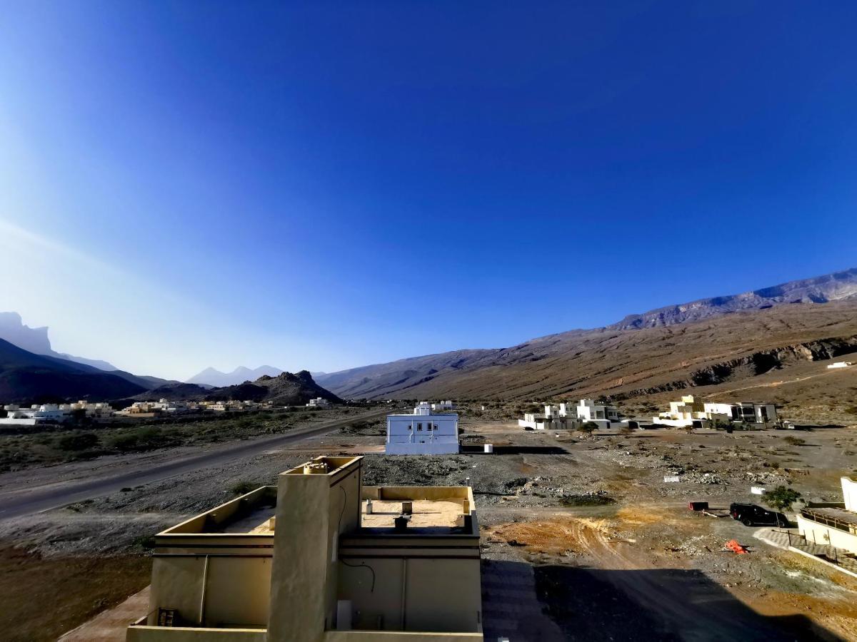 228Hostel Al Ḩamrāʼ 外观 照片