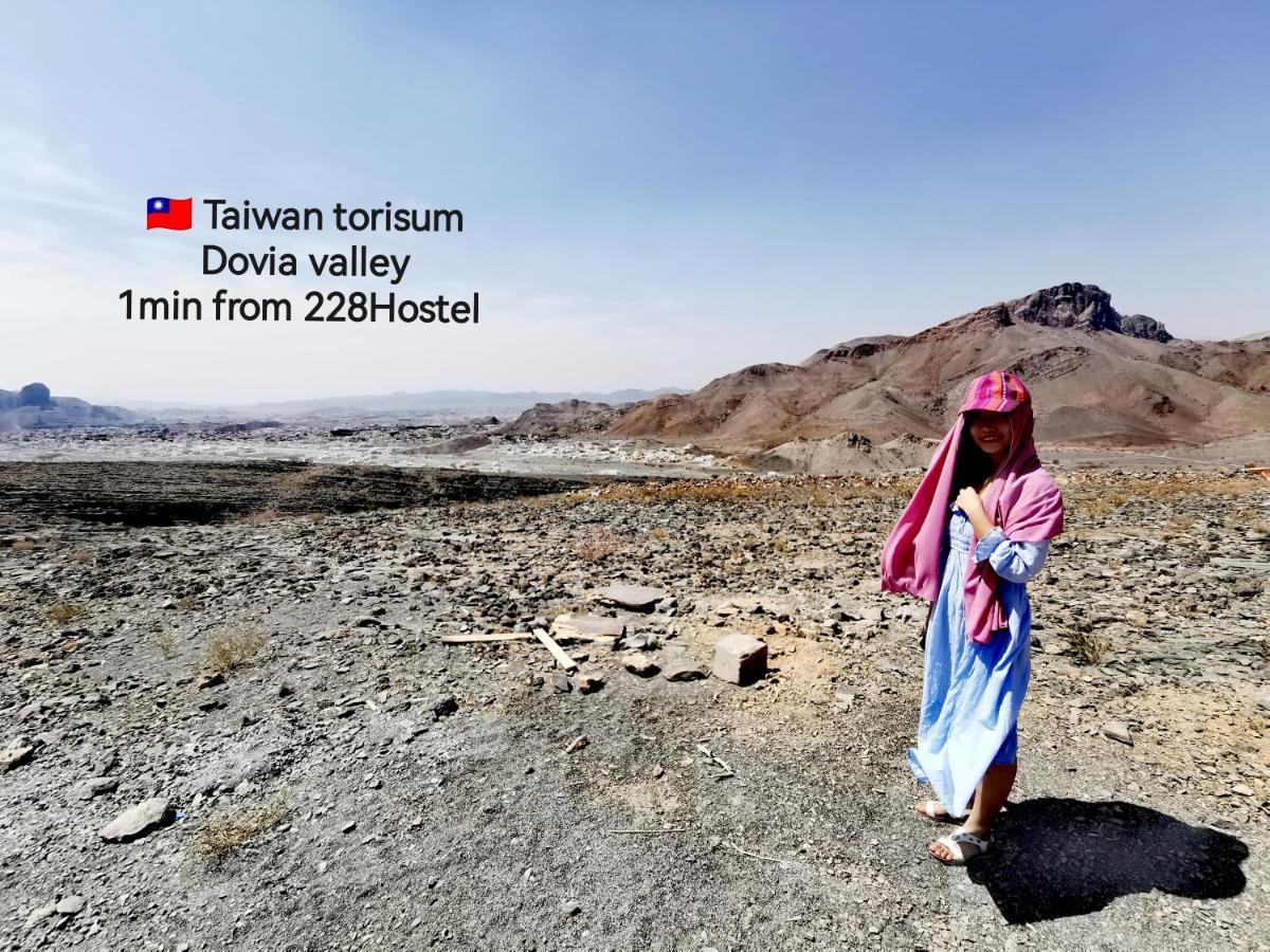 228Hostel Al Ḩamrāʼ 外观 照片