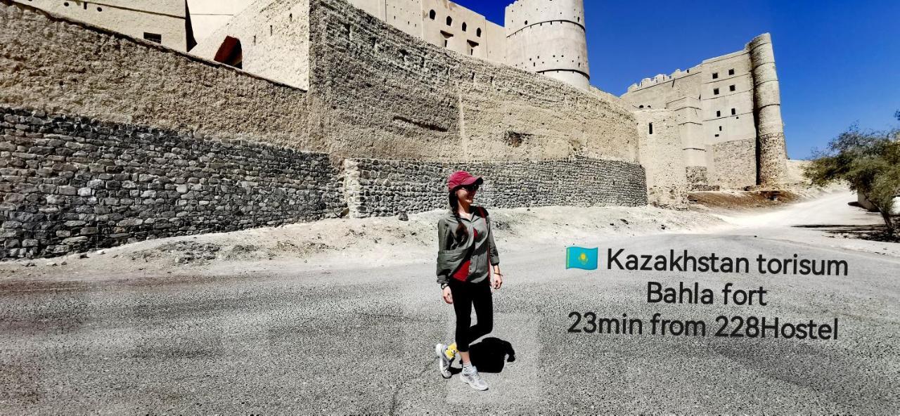 228Hostel Al Ḩamrāʼ 外观 照片